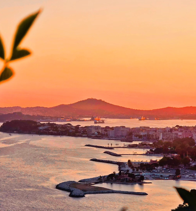 Vue de Toulon depuis le Mont Faron